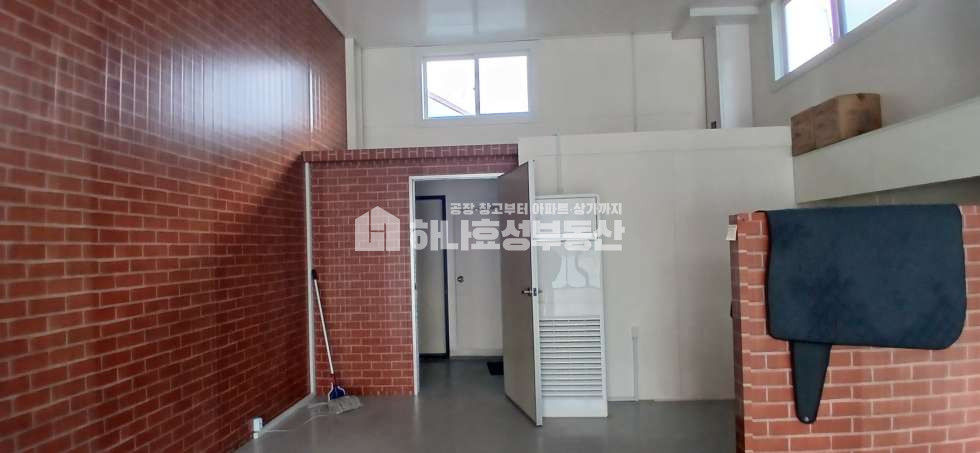 경기 남양주시 와부읍 도곡리 주건축물제1동 17평. 1종근생. 2차선도로변. 폴딩도어. 월세 매물번호 10093 사진 6