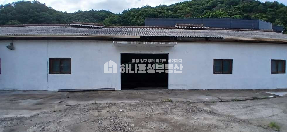 경기 남양주시 와부읍 월문리 120P .2차선도로접.야적가능하고 넓게 쓸수있음. 월세 매물번호 10299 사진 1