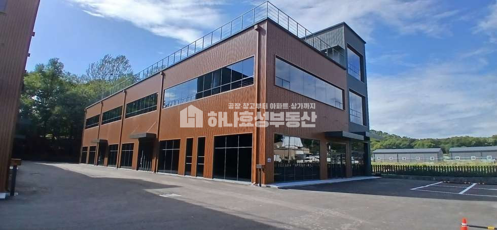 경기 남양주시 일패동 주건축물제1동 900P. 1층2층. 창고시설. 넓은 단독 마당. 엘리베이터 월세 매물번호 10337 사진 2