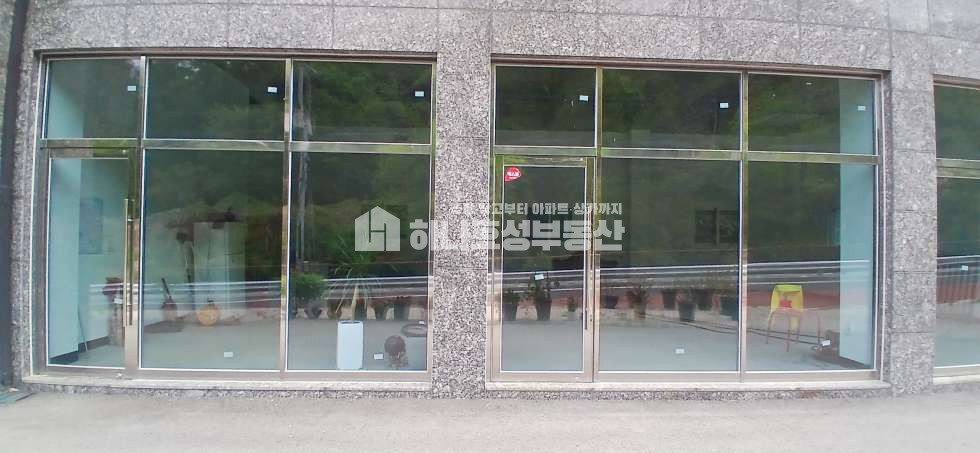 경기 남양주시 진건읍 송능리 주건축물제1동 41P. 1종 근생. 2차선 대로변. 주차 편리 월세 매물번호 10468 사진 1